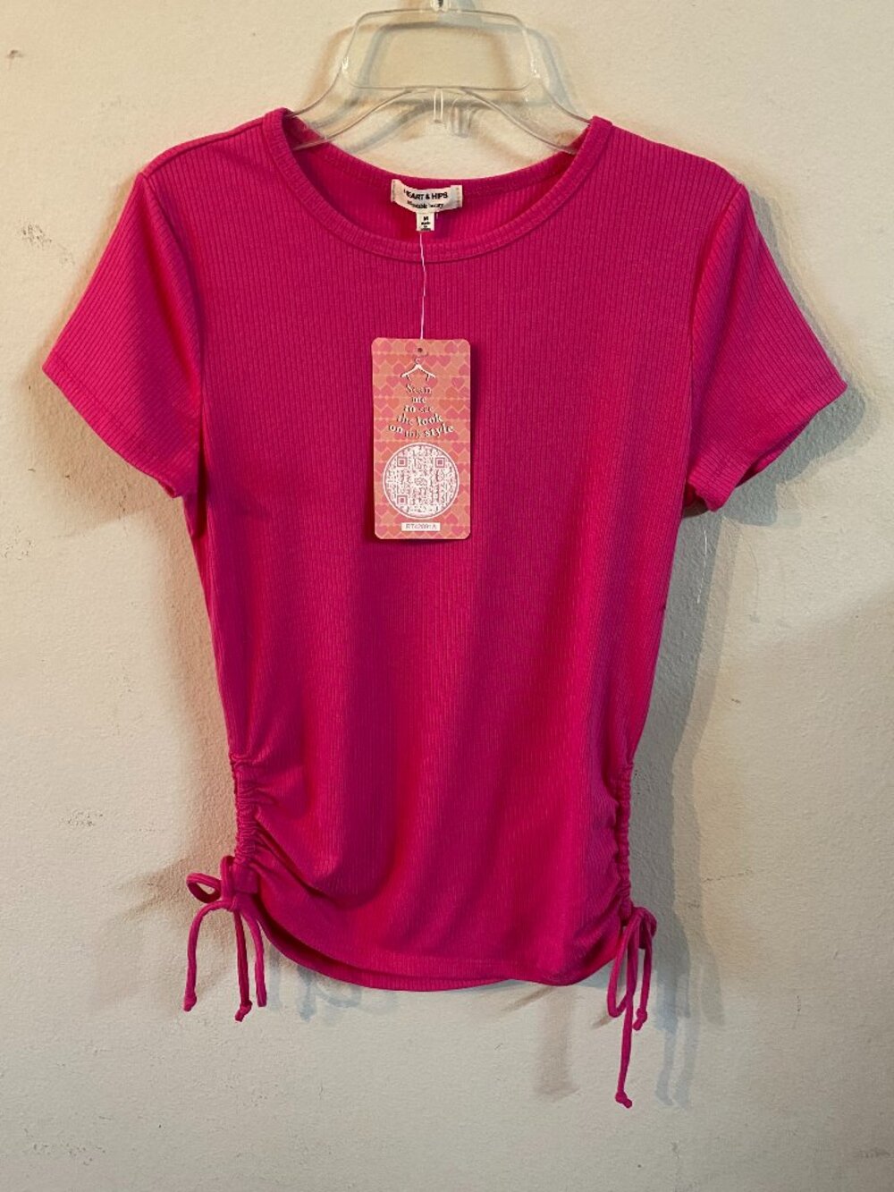 HEART & HIPS MEDIUM PINK SHORT-SLEEVE TOP